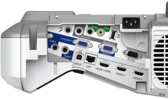 Projektor Epson EB-670