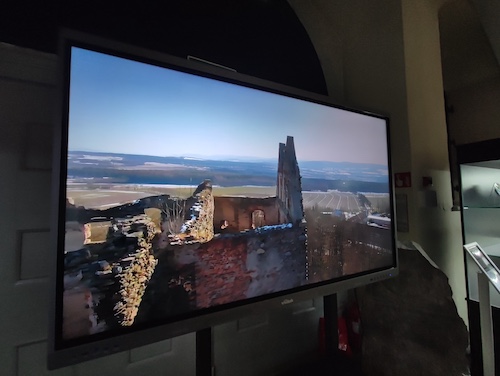 Monitor interaktywny Vivitek w Muzeum